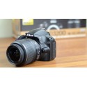 Cámara  Nikon D3200 - con lente 18-55 mm